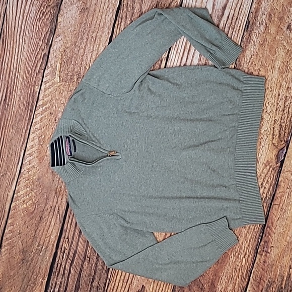 Vineyard Vines Men's cashmere 1/4 zip sweater - Picture 1 of 11